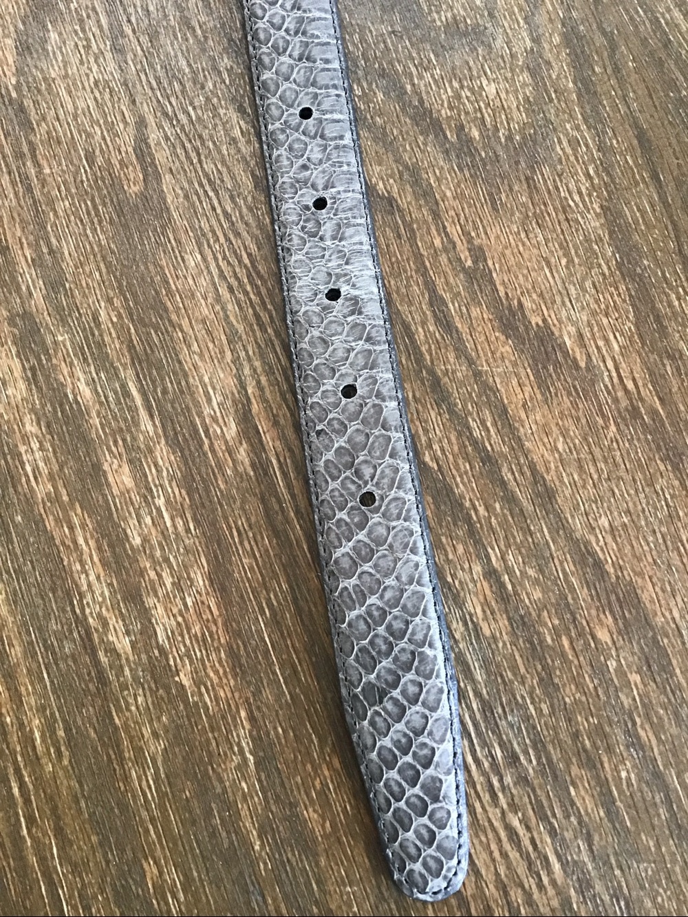 Vintage grey snakeskin belt with a gold-tone buckle. - Picture 7 of 14